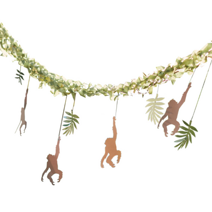 Looking for an inspirational Wild, Jungle theme party decor? This monkey leaf hanging bunting has 4m of Green Netting, 14 x Hanging Monkeys, 16 x Leaf-Shaped Cards